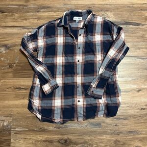 Old Navy women’s Plaid Shirt - Navy, White, and Red
